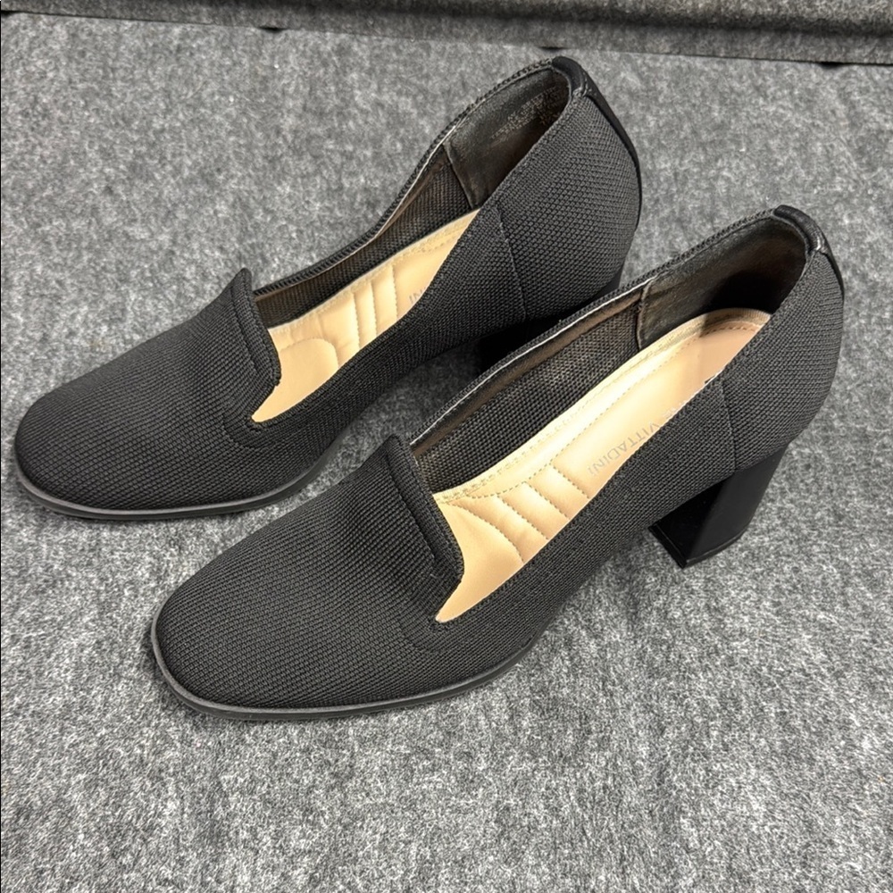 Adrienne Vittadini Black Heels Minimalist Slip-On Design - Picture 3 of 7